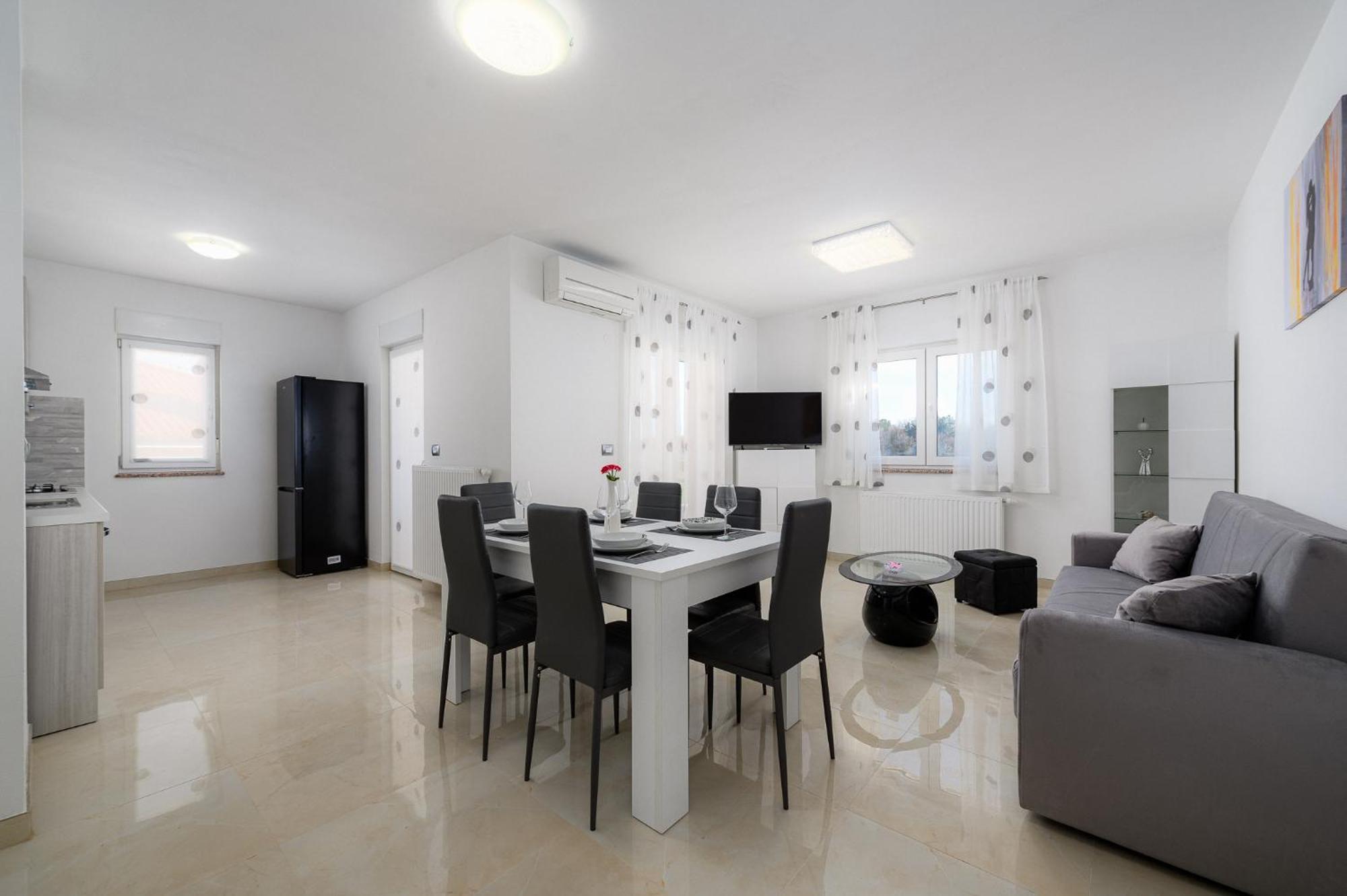 Stancija Amorozo 5 - Apartment N. 7 ポレッチ エクステリア 写真